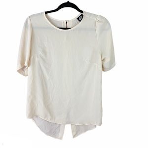 Bobeau White Crew Neck Short Sleeve Blouse